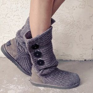 Ugg - Classic Cardi Sweater Boots